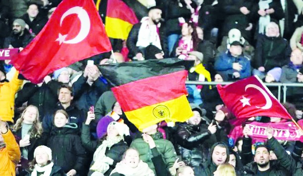 Euro 2024: Almanya'da Türk milliler için çifte avantaj