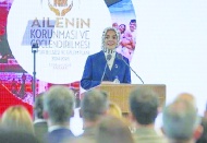 Aile kurumu da cemaatlere ve tarikatlara emanet ediliyor