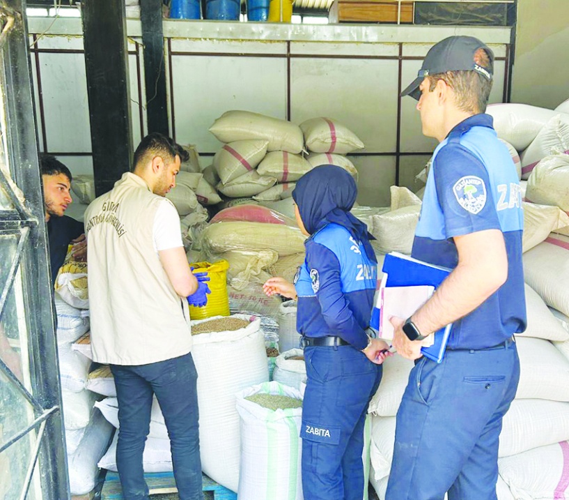 Sanayi Mahallesi’nde 20 ton, bozulmuş gıda ele geçirildi