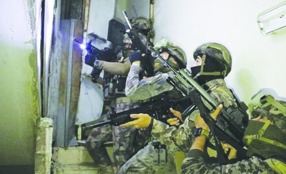 Bir yılda 585 organize suç örgütü çökertildi
