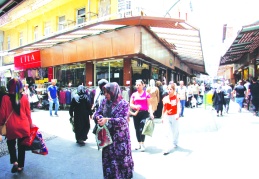 Esnaf satamıyor, vatandaş alamıyor