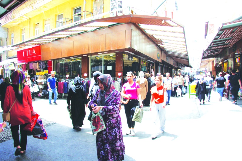 Esnaf satamıyor, vatandaş alamıyor