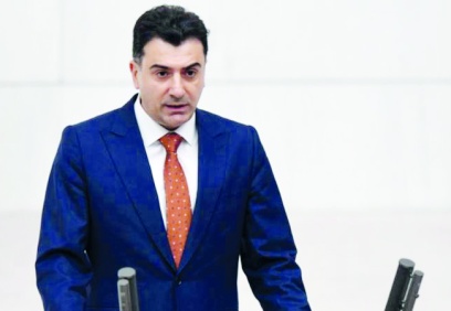 Almanya’ya 100 bin civarında türk kaçak giriş yaptı