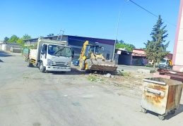 Nizip Sanayi sitesinde temizlik yapılıyor