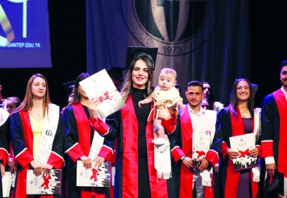 Meslek hayatlarına ilk adımlarını attı