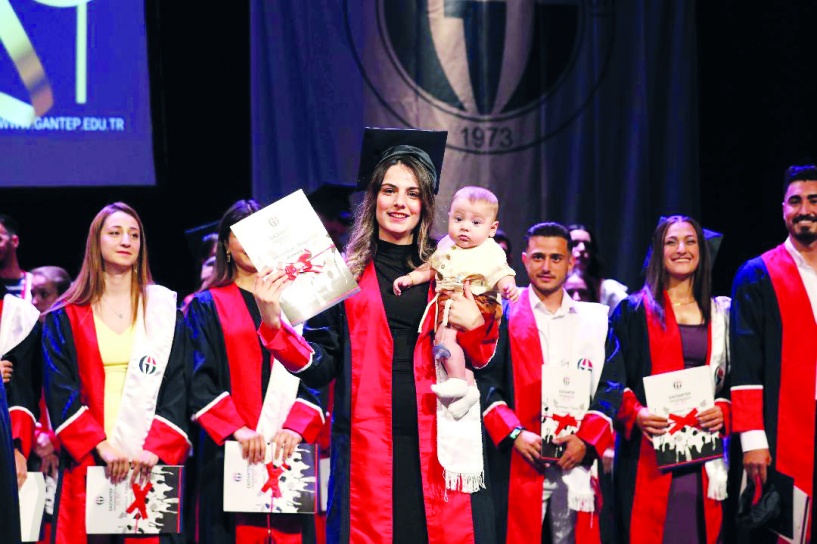 Meslek hayatlarına ilk adımlarını attı