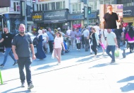 Hakkını aramazsan, itiraz etmezsen, sesini  yükseltmezsen daha fazla bedel ödersin