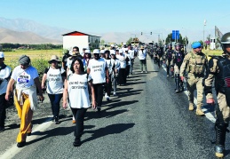 'İradeye Saygı Yürüyüşü' beşinci gününde devam ediyor