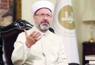 Bu adamı 6 kişi koruyor!!! Diyanet'in makam katına 'parmak izli' sistem