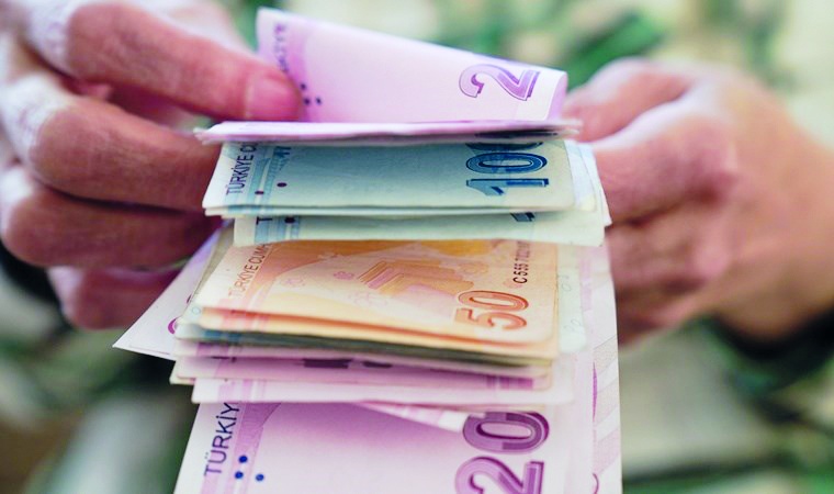 En düşük emekli maaşı 12 bin 500 liraya yükseltilecek