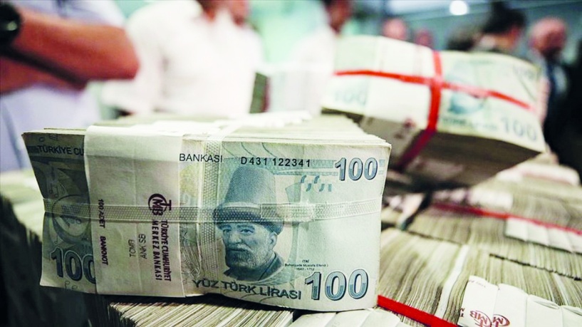 Bütçe 6 ayda 747 milyar lira açık verdi