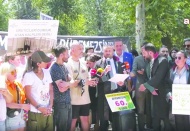 Barolar ve hayvanseverlerden 'ötanazi' protestosu: Meclisi onlara dar edeceğiz
