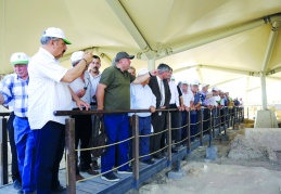 Emekliler, Karkamış Antik Kenti’ni gezdi