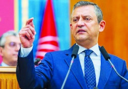 'Katliam yasası' Meclis'ten geçti... Özgür Özel'den ilk açıklama: 'Yasayı AYM'ye götüreceğiz'