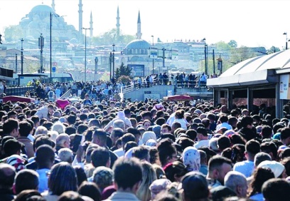 2075 yılında her 3 kişiden biri yaşlı olacak