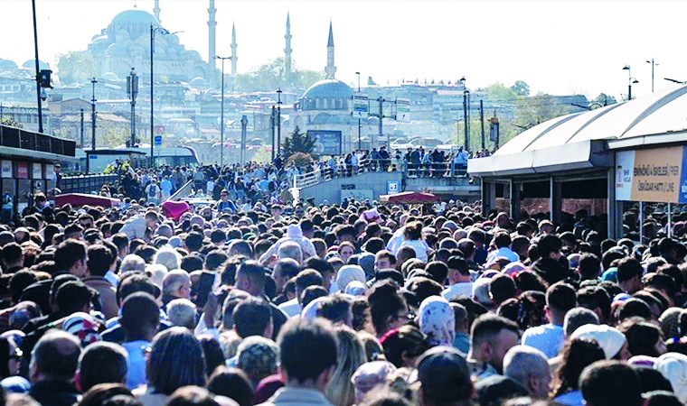 2075 yılında her 3 kişiden biri yaşlı olacak