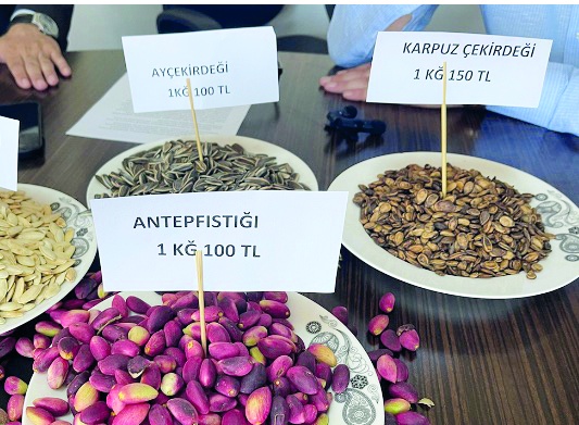 Çiftçiden 100 liraya alıp 1300 liraya satıyorlar