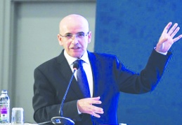 Ülkede TÜİK’in verilerini tek beğenen adam!