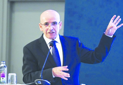 Ülkede TÜİK’in verilerini tek beğenen adam!