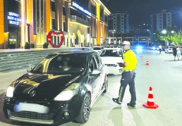 Temmuz ayında 3 bin 318  araç trafikten men edildi
