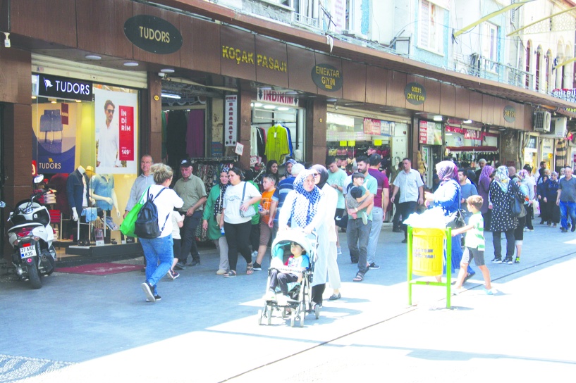 Antep, gün geçtikçe  borç batağına saplanıyor