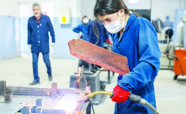 'Çıraklık eğitimi değil, çocuk işçiliği'