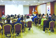 Anne adayları eğitiliyor