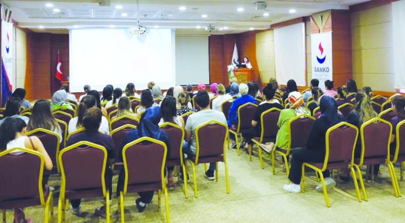 Anne adayları eğitiliyor