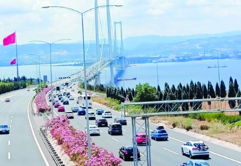 Köprü geçiş ücretlerine zam geldi