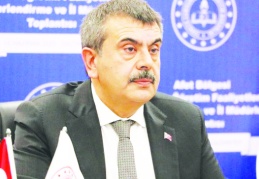 Okullar 9 Eylül'de açılacak, erteleme yok