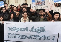 878 bin öğrenci neden ayrıldı?