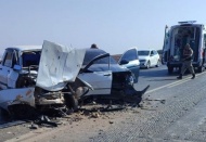 Nurdağı ilçesinde 2 otomobilin çarpıştı, 1'i çocuk, 3 kişi yaralandı.