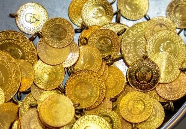 Ons altın zirveye yakın, gram altında rekor