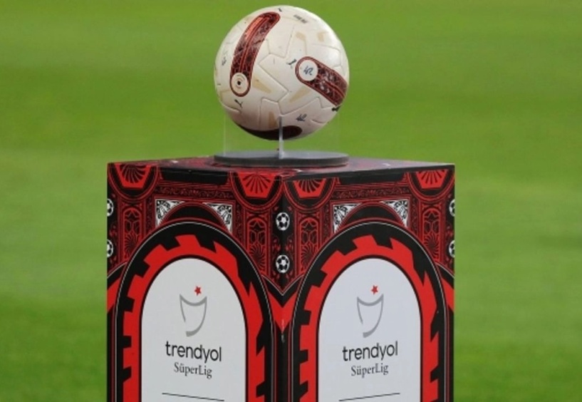 Galatasaray ve Trabzonspor'da önemli eksikler var