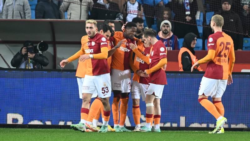 Galatasaray 12 puanla ikinci sırada