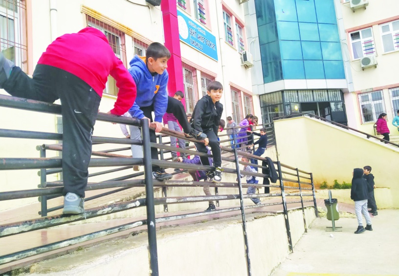 Öğrencilerin üçte  biri okula aç gidiyor