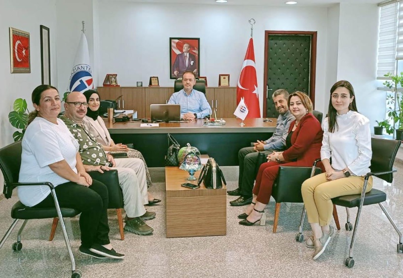 Diş Hekimliği Fakültesi hastane ruhsat belgesi aldı