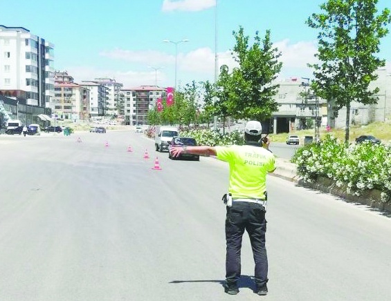 Eylül’de 2 bin 625 araç trafikten men edildi