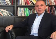 Gençlerimiz göz göre göre bu batağa sürükleniyor