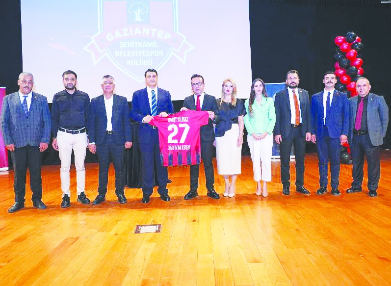 Şehitkamil Belediyespor, lige iddialı başlıyor