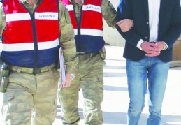 Göçmen kaçakçıları tutuklandı