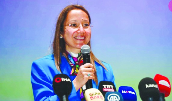 Derya Bakbak’ın eşi ve oğlu iktidarın nimetlerinden 144 milyoncuk nemalandı