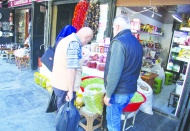 Yeşil zeytin tezgahlarda yerini aldı