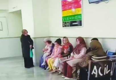 Vatandaş devlet hastanesi acil servisinde çile çekiyor