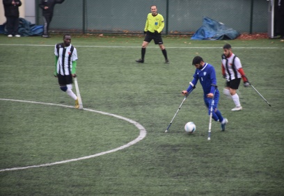 Ampute 5-0’lık galibiyetle başladı