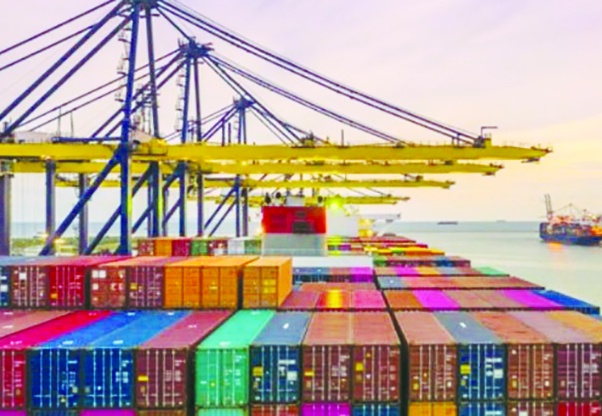 Dış ticaret açığı 65,8 milyar dolar oldu