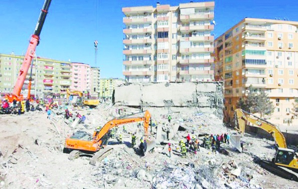 Depremzedelere mücbir sebep için bireysel başvuru hakkı tanındı