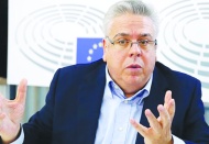 AB raportörü, “Türkiye’deki demokrasi standartları felaket” dedi