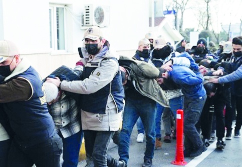 Türkiye'den Suriye'ye milyonluk para trafiği iddianameye yansımıştı