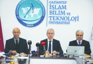 Sadece kalitemiz ile övünen bir üniversite olmak istiyoruz